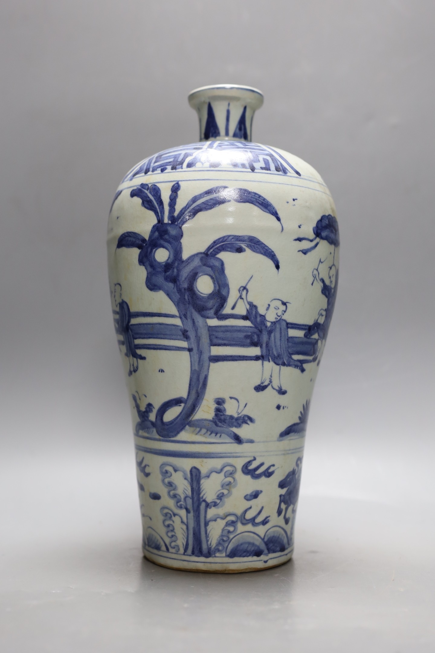 A large Chinese baluster vase, 33cm tall